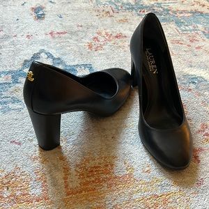 Women’s size 7 Ralph Lauren Black Heels